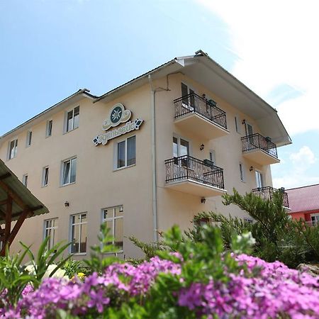 Edelweiss Hotel Polyana  Eksteriør billede