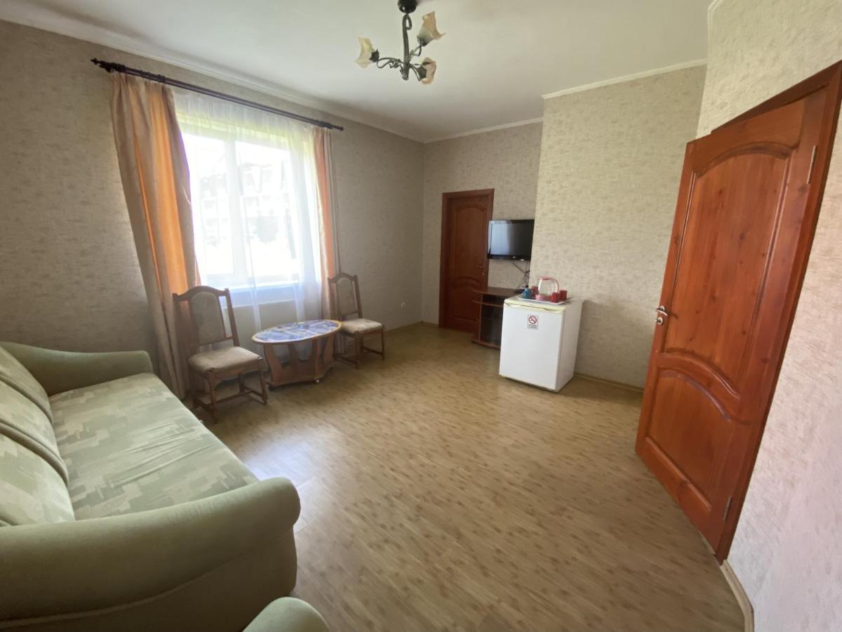 Edelweiss Hotel Polyana  Eksteriør billede